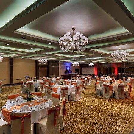 Royalton Hyderabad Abids Hotel Exterior photo