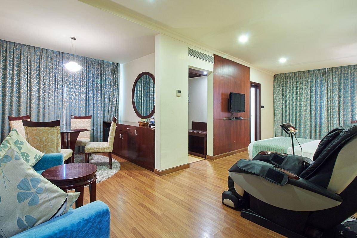 Royalton Hyderabad Abids Hotel Exterior photo