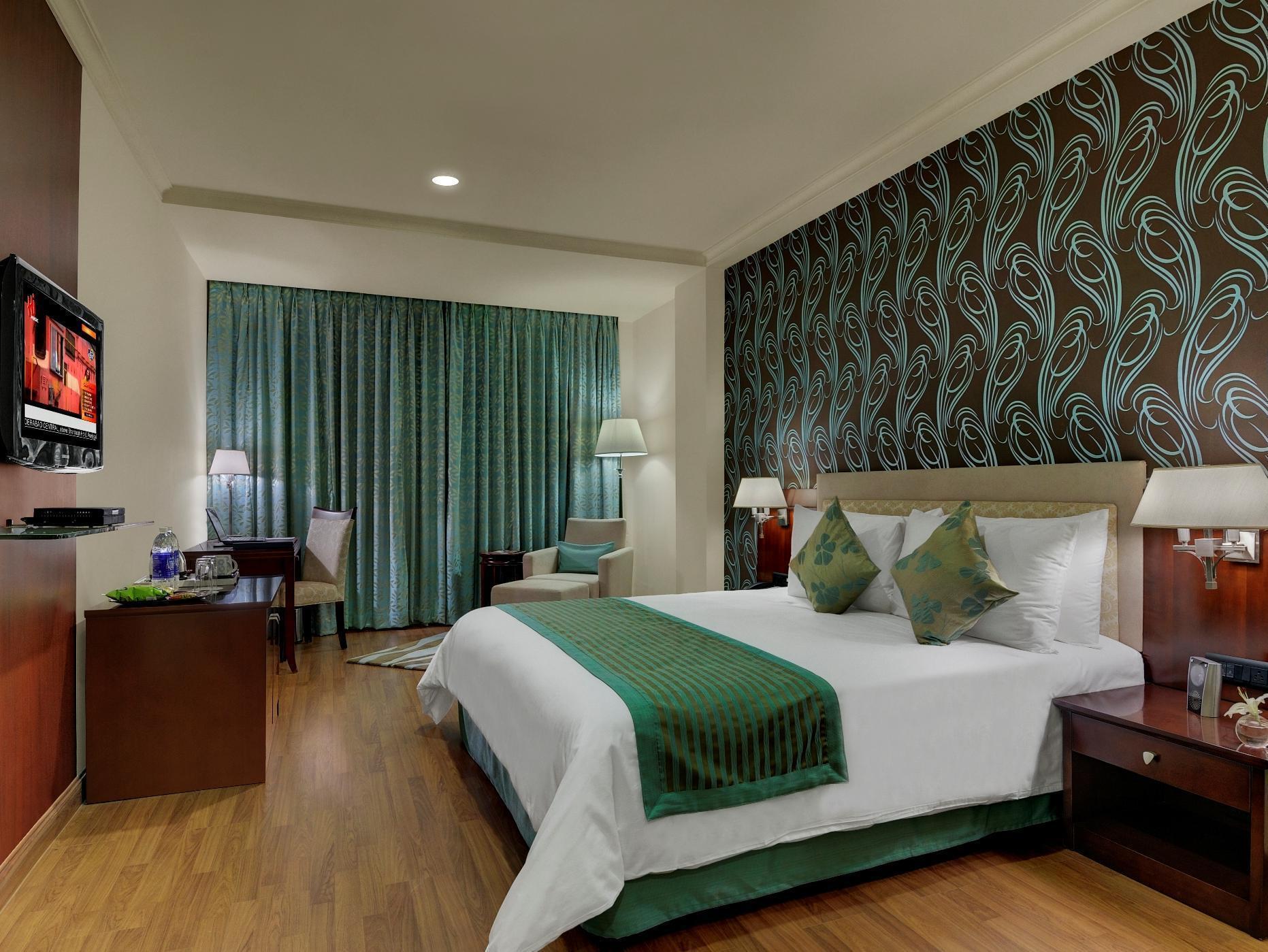 Royalton Hyderabad Abids Hotel Exterior photo