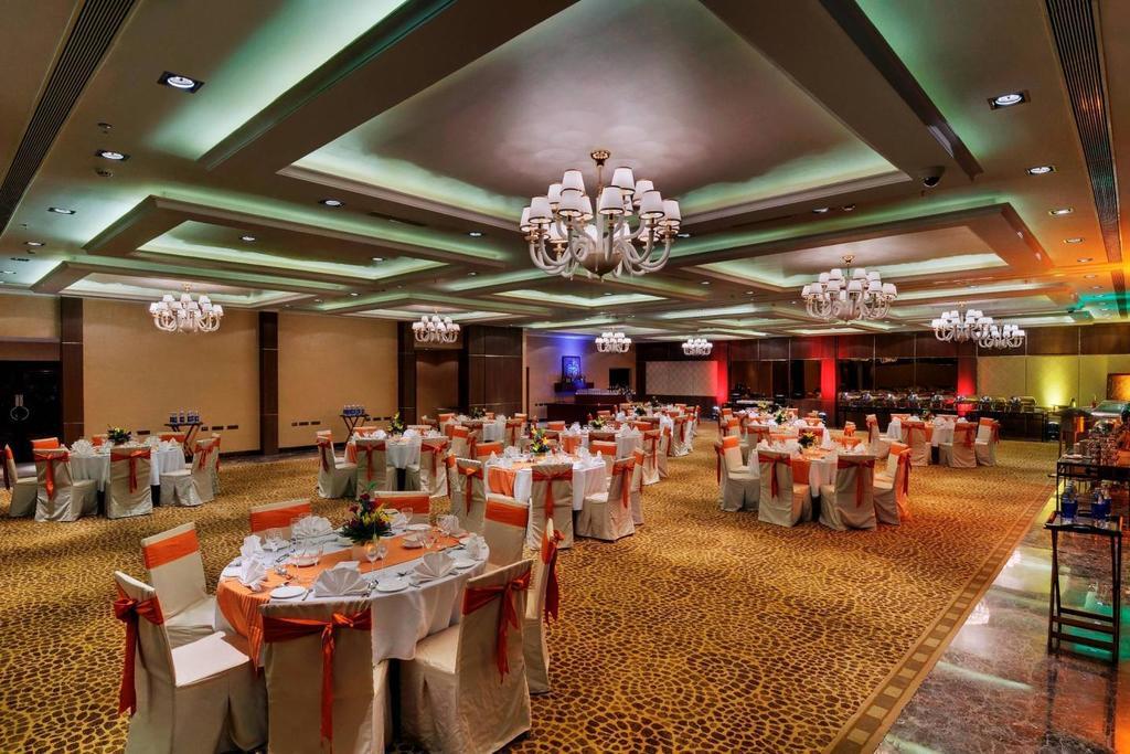 Royalton Hyderabad Abids Hotel Exterior photo