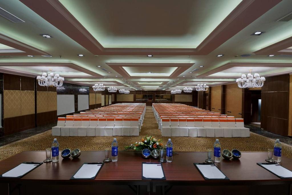Royalton Hyderabad Abids Hotel Exterior photo