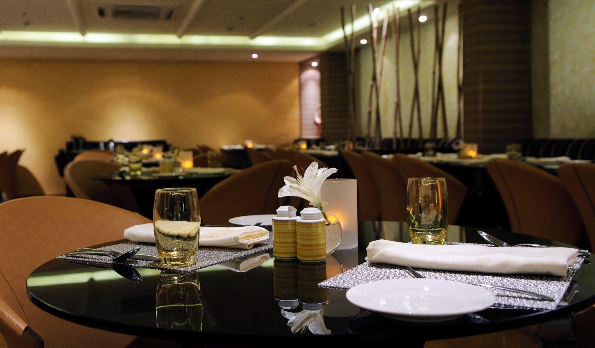 Royalton Hyderabad Abids Hotel Exterior photo