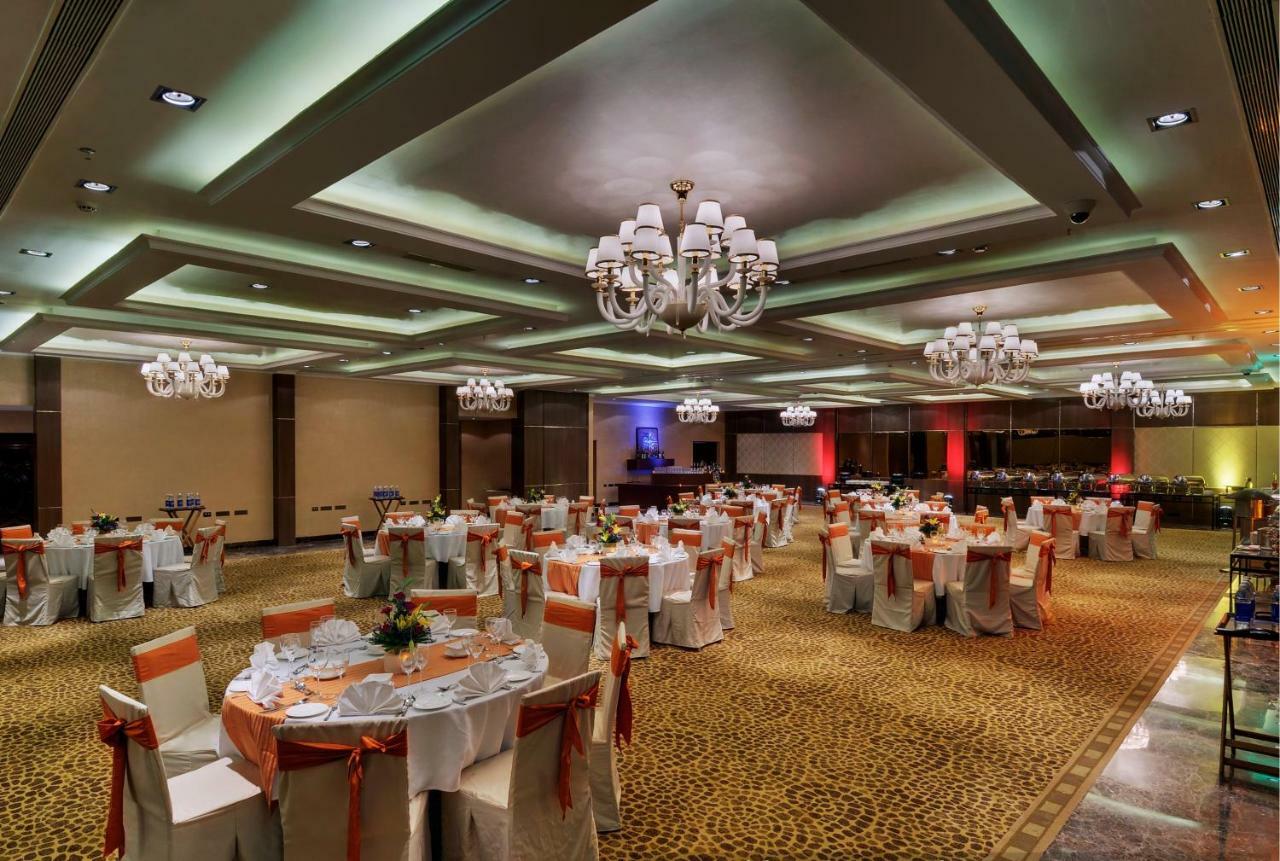 Royalton Hyderabad Abids Hotel Exterior photo